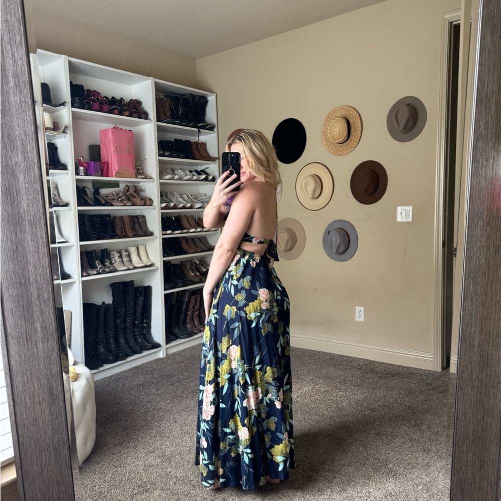 NWT Floral Maxi Dress with High Slit - Picture 3 of 6